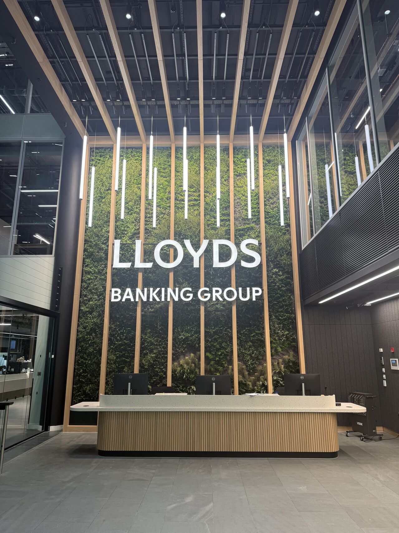 ESP - 33 Old Broad Street - Projects 01